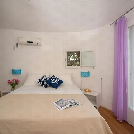Helloapulia Trullo Fiore Di Mare 트라니