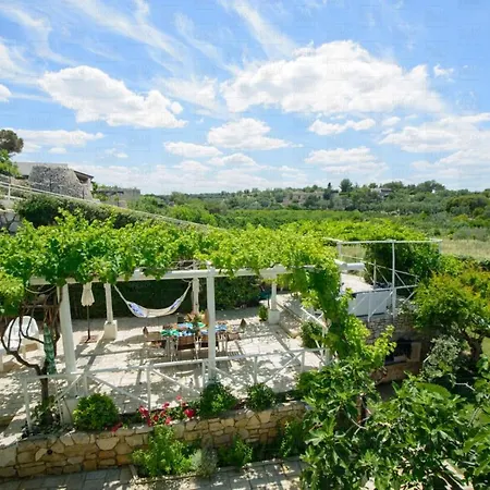 Helloapulia Trullo Fiore Di Mare 트라니